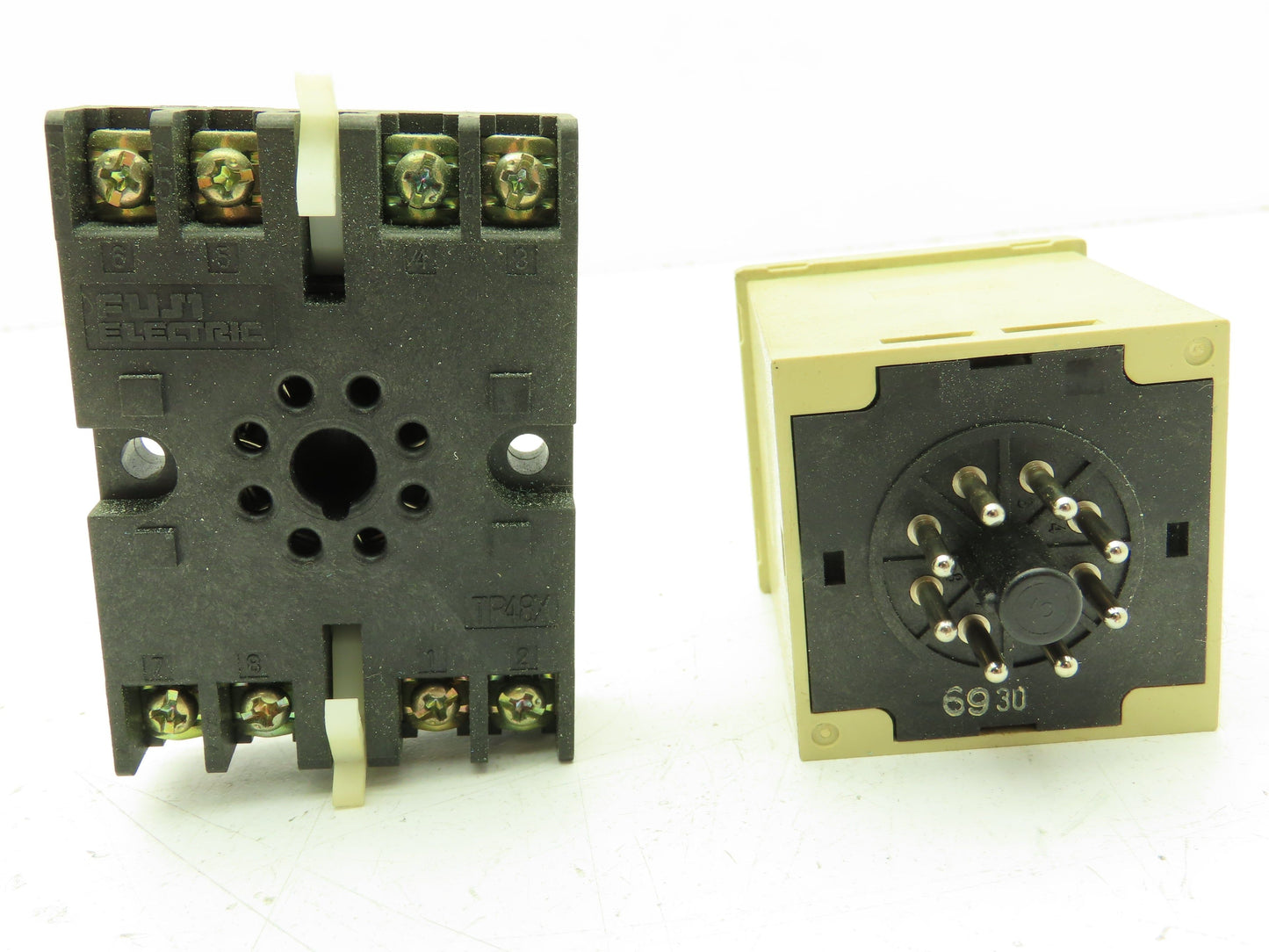 Fuji Electric MS4SF-CEIT Super Timer Module 6 Sec Time Delay Unit 24V Control