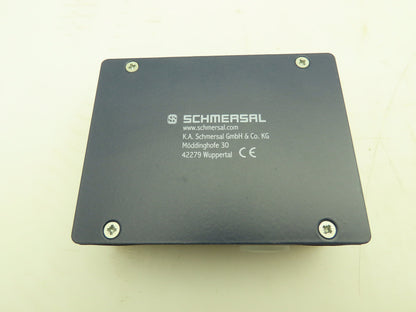 Schmersal AZM 415-11/11ZPK-24VAC/DC Solenoid Safety Interlock Switch Device
