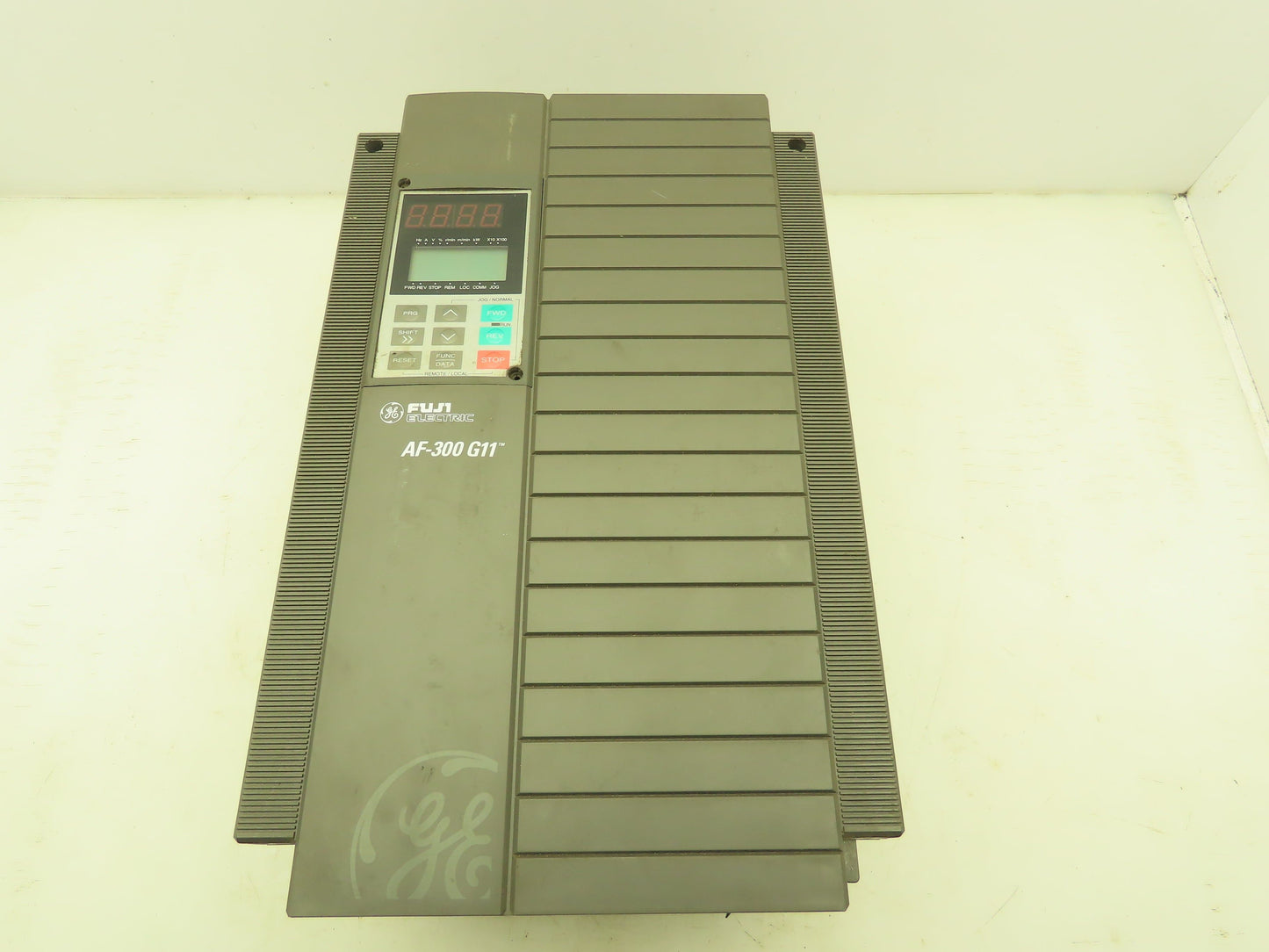 Fuji Electric 6KG1143020X1B1 AF-300 G11 VFD Variable Speed Drive 20HP 3Ph 480V
