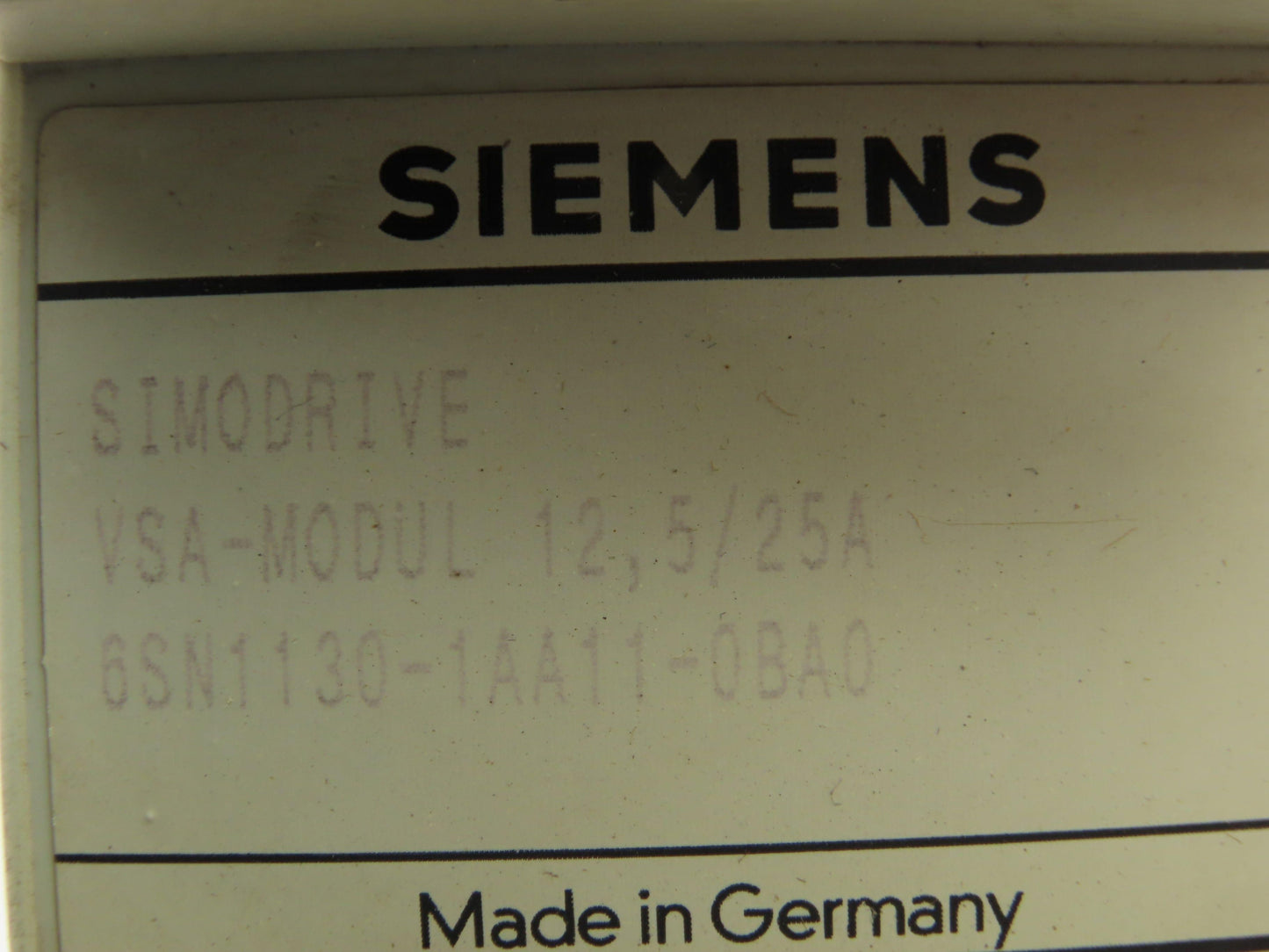 Siemens 6SN1130-1AA11-0BA0 Simodrive VSA Modul 12.5/25A Servo Controller