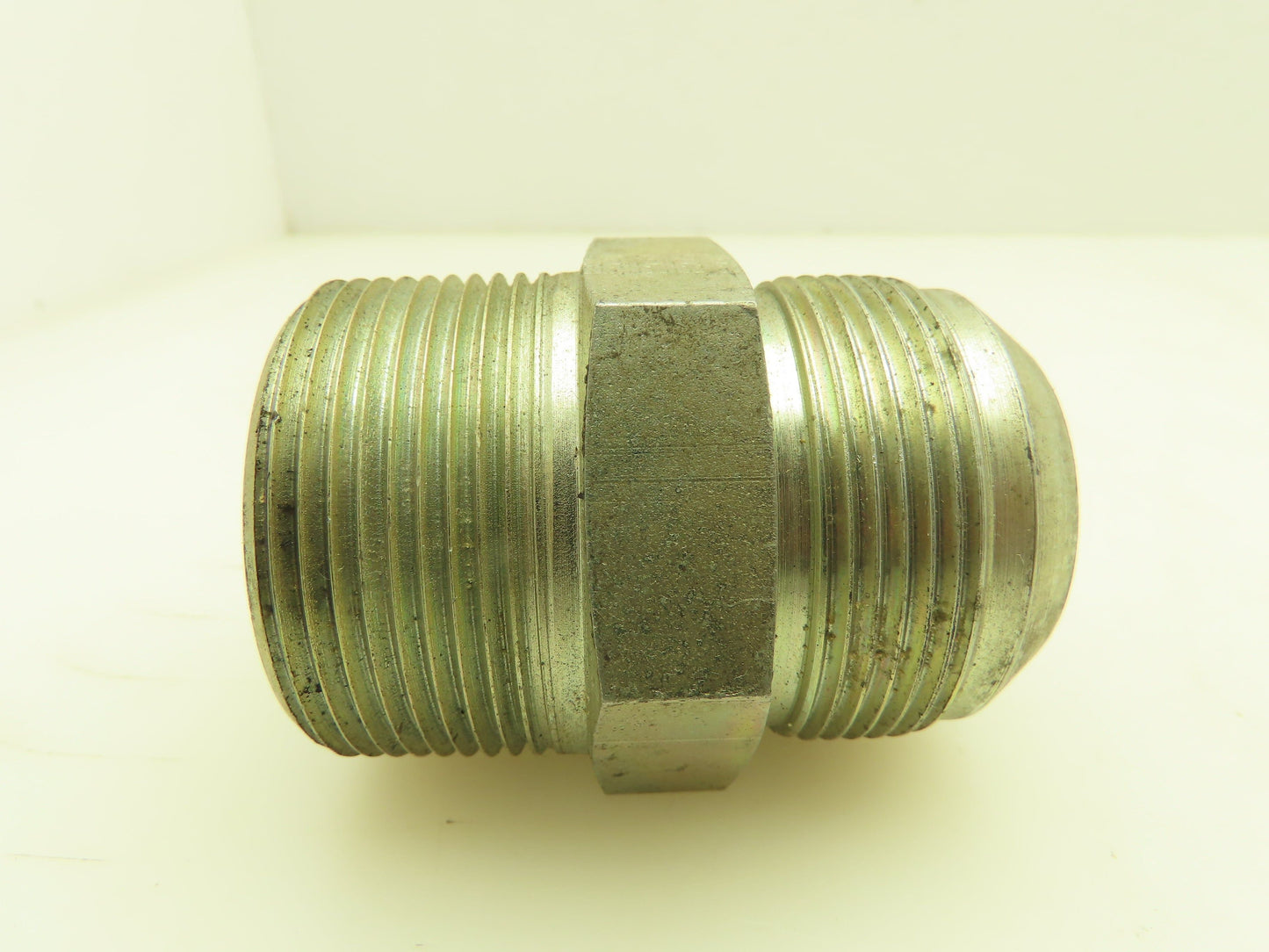 Parker 24 FTX-S Male Adapter Fitting 1-1/2-24 JIC x 1-1/2 NPT Male   Lot of 4