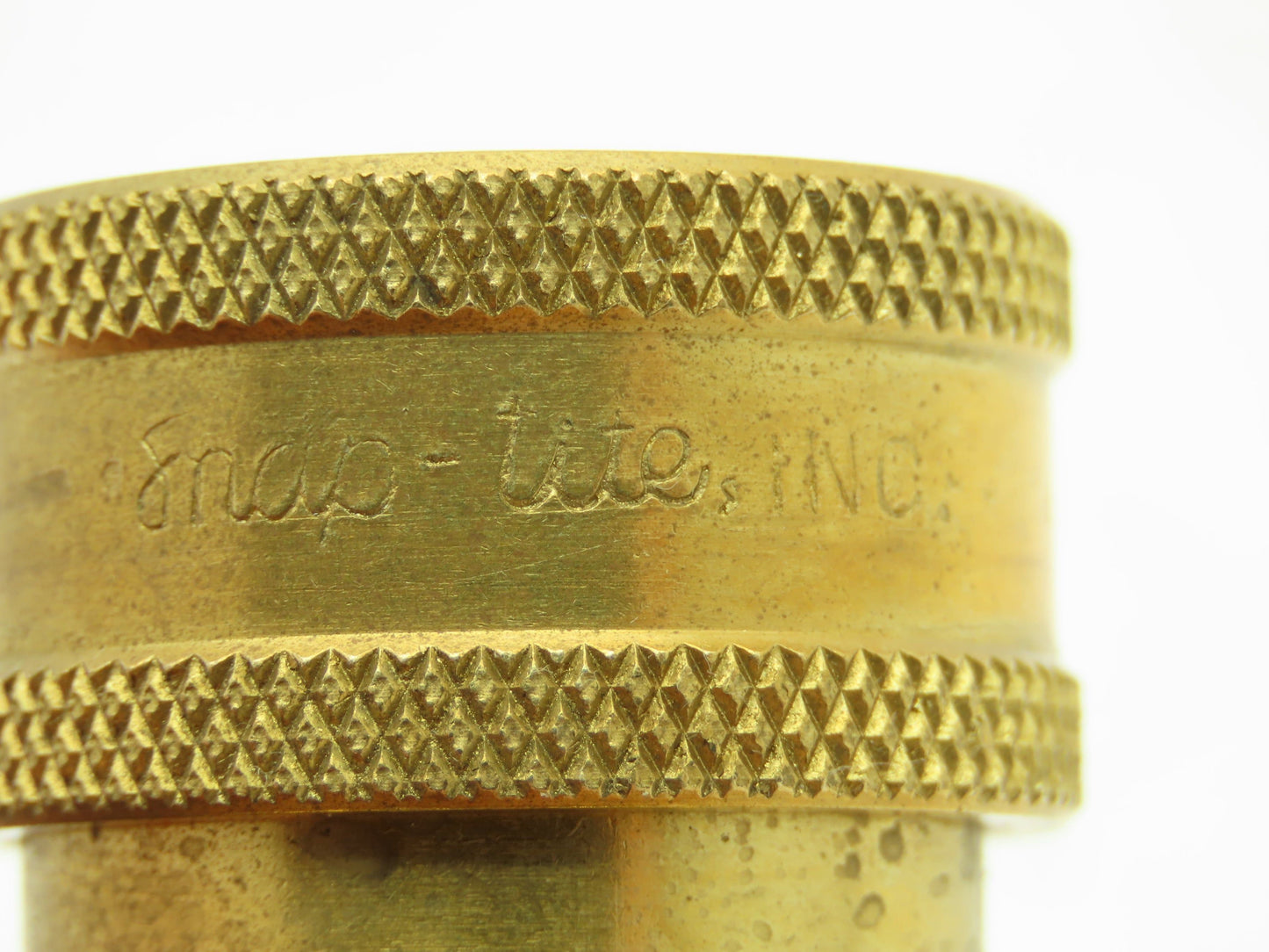 Snap-Tite BVHC-8 Hydraulic Quick Disconnect Hose Coupler 1/2" FNPT  Lot of 2