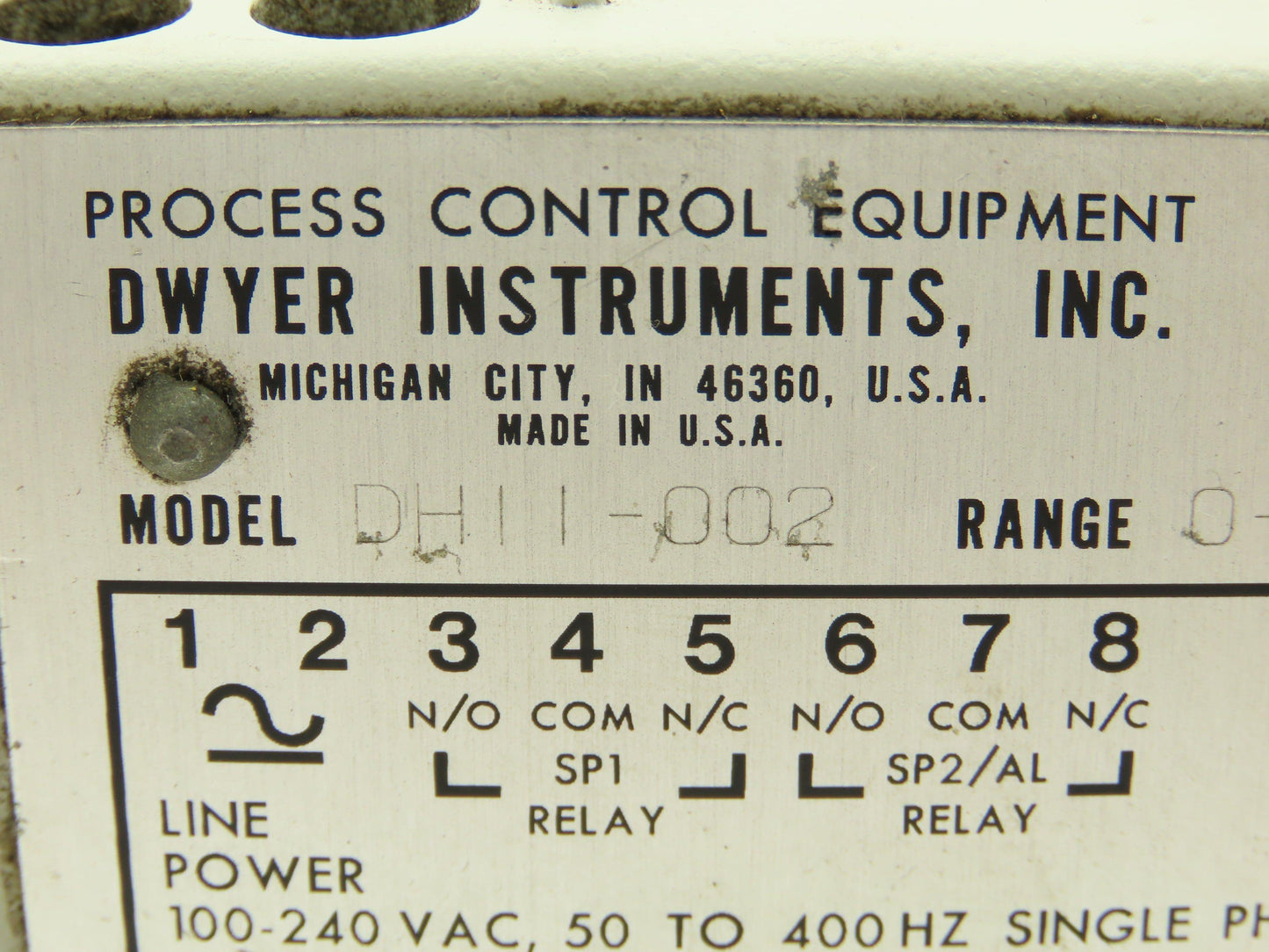 Dwyer DH11-002 Differential Pressure Controller Selectable 0.2500" WC
