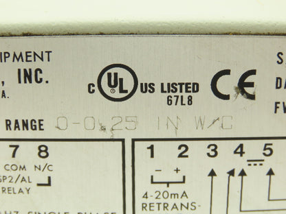 Dwyer DH11-002 Differential Pressure Controller Selectable 0.2500" WC
