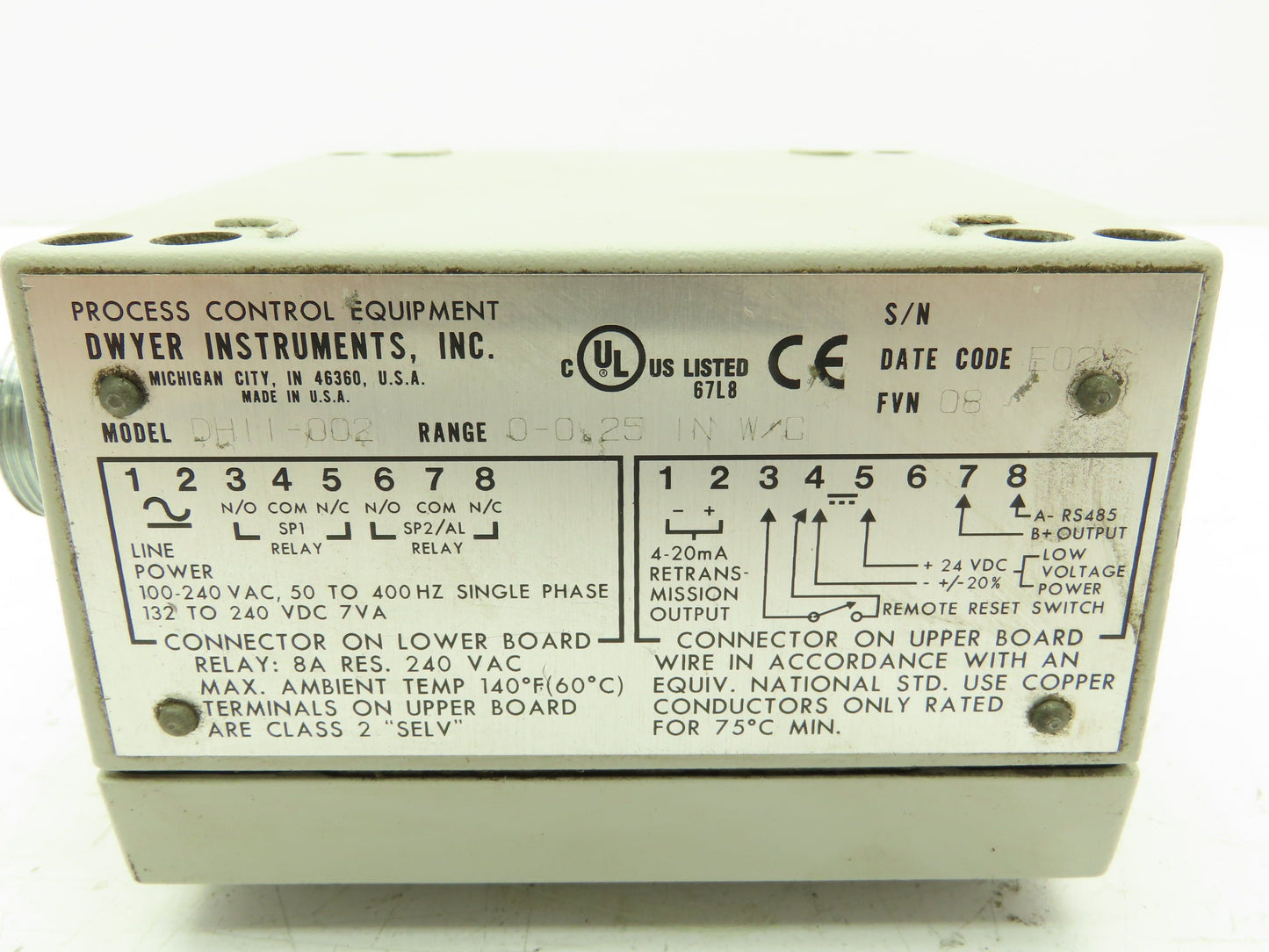 Dwyer DH11-002 Differential Pressure Controller Selectable 0.2500" WC