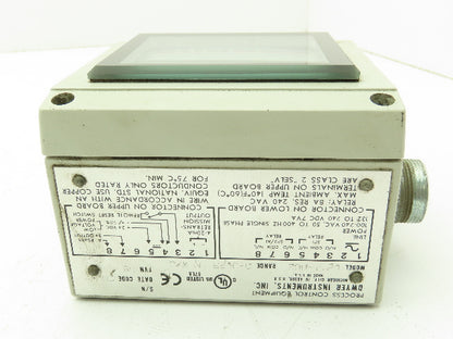 Dwyer DH11-002 Differential Pressure Controller Selectable 0.2500" WC