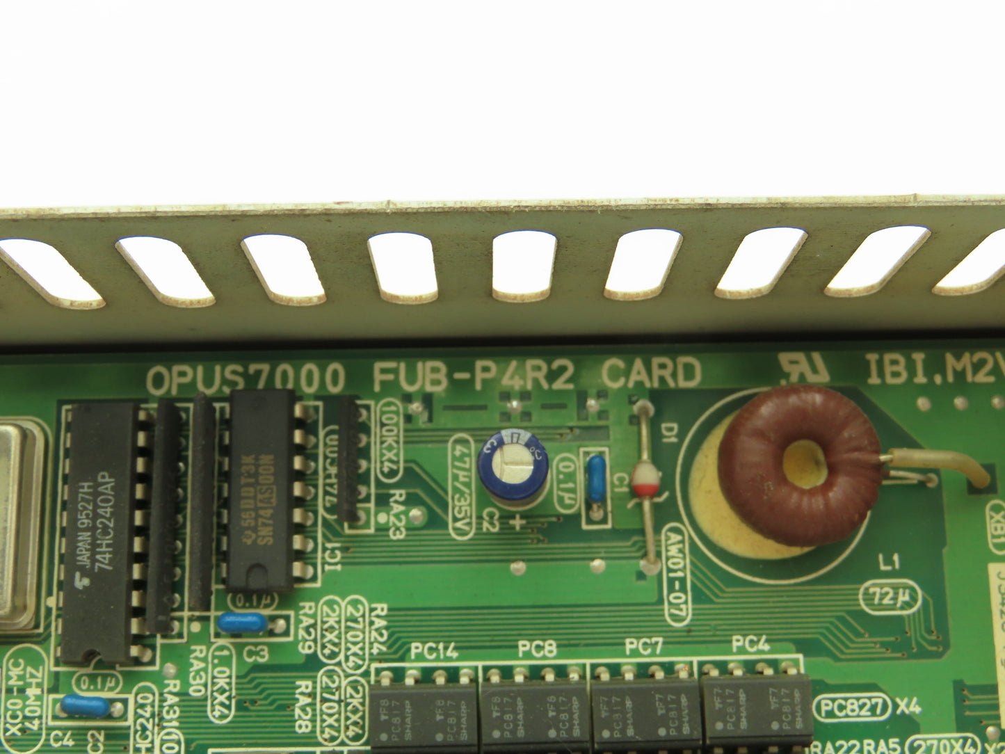 Okuma E4809-045-175 OPUS7000 FUB-P4R2 Card Ver 2.0