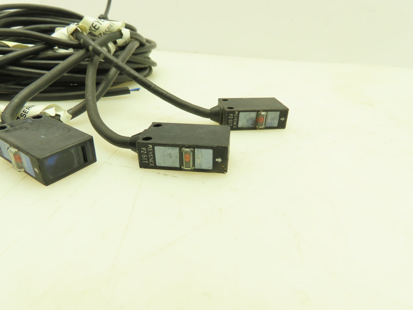 Keyence PZ-51T Photoelectric Sensor Transmitter PZ Series 12-24VDC   Lot of 10