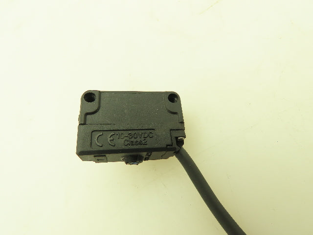 Keyence PZ-G51T Photoelectric Sensor Transmitter 10-30VDC   Lot of 10