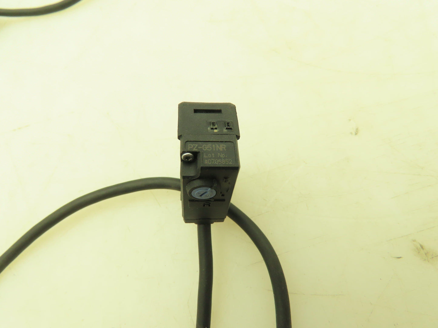 Keyence PZ-G51NR Photoelectric Sensor Receiver 10-30VDC   Lot of 6