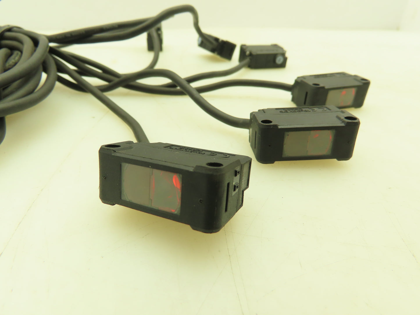 Keyence PZ-G51NR Photoelectric LED Sensor Receiver 10-30VDC   Lot of 6