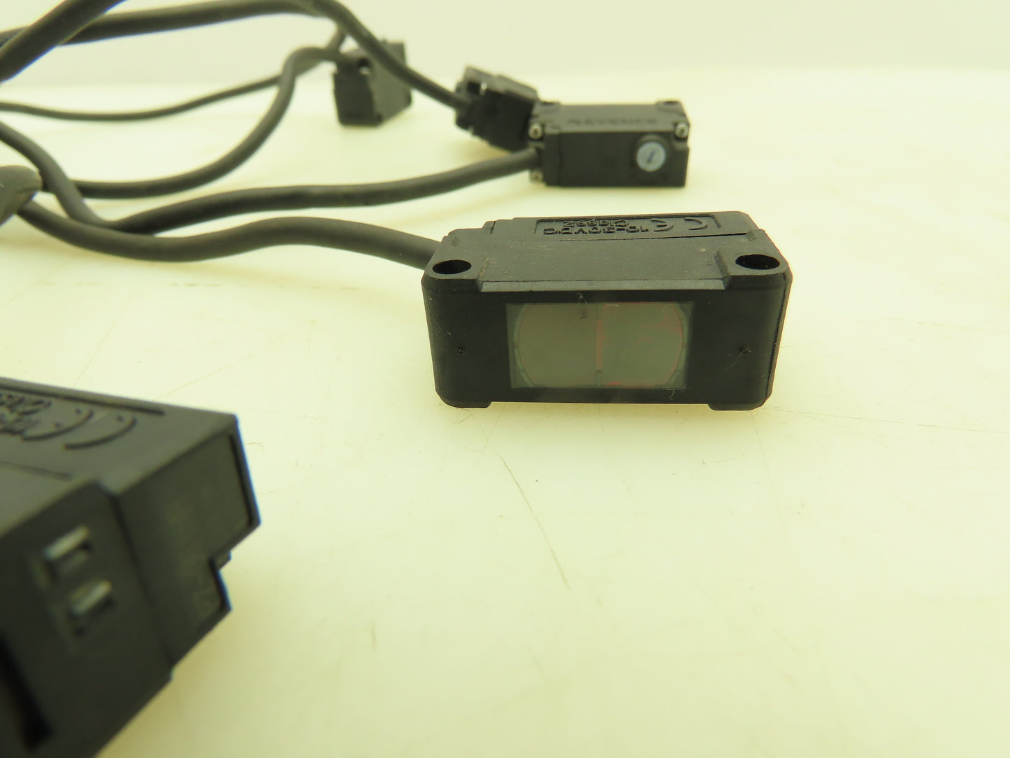 Keyence PZ-G51NR Photoelectric LED Sensor Receiver 10-30VDC   Lot of 6