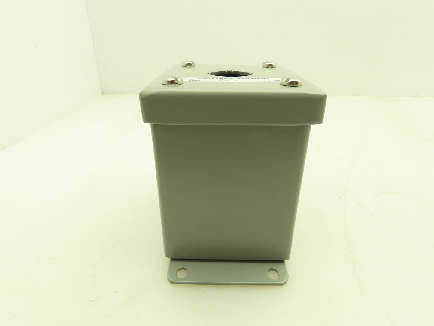 Hoffman E-1PBGX Control Station Steel Enclosure 1-Hole 22.5mm