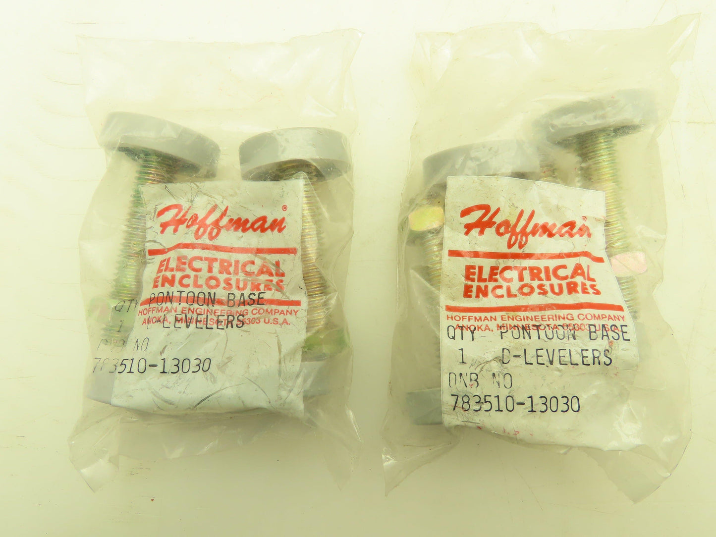 Hoffman Enclosure 783510-13030 Leveling Rubber Feet Flat Bottom   Lot of 8