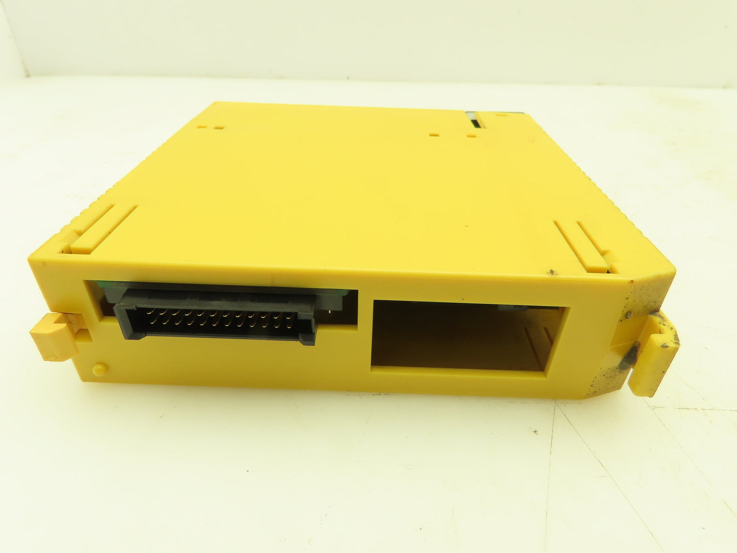 Fanuc PLC Input Output Module Interface AIF01A AID32F2 AOD32D2
