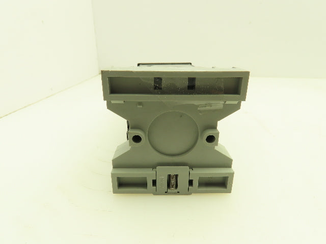 Omega 6102-J-0/300C Temperature Controller w/Base 0-300° C 230V 10A 6100 Series