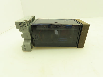 Omega 6102-J-0/300C Temperature Controller w/Base 0-300° C 230V 10A 6100 Series