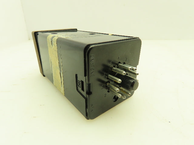 Omega 6102-J-0/300C Temperature Controller w/Base 0-300° C 230V 10A 6100 Series