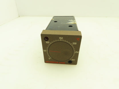 Omega 6102-J-0/300C Temperature Controller w/Base 0-300° C 230V 10A 6100 Series