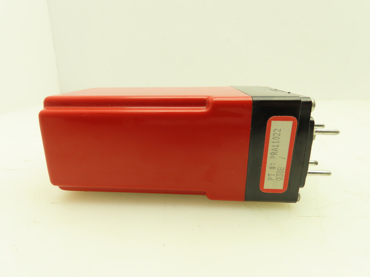 Red Lion Controls PRA1-1022 Pulse Rate to Analog Converter Relay 230V 12-Pin