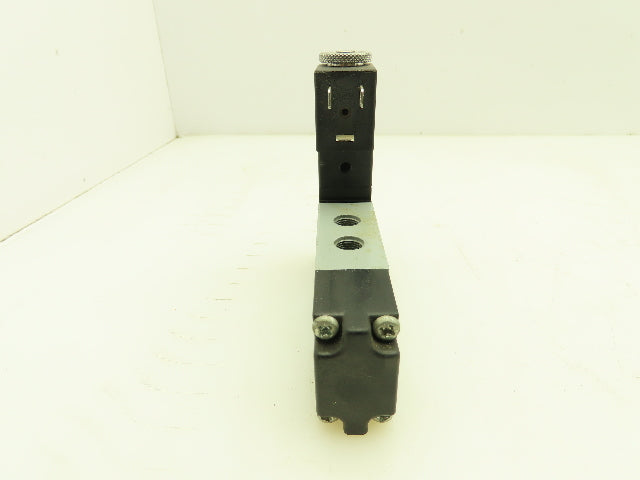 CompAir 8D531-032 Pneumatic Solenoid Valve 5-Port 2-Pos 115V