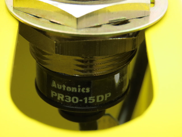 Autonics PR30-15DP Dual Inductive Proximity Sensor PR30 PNP 10-30V