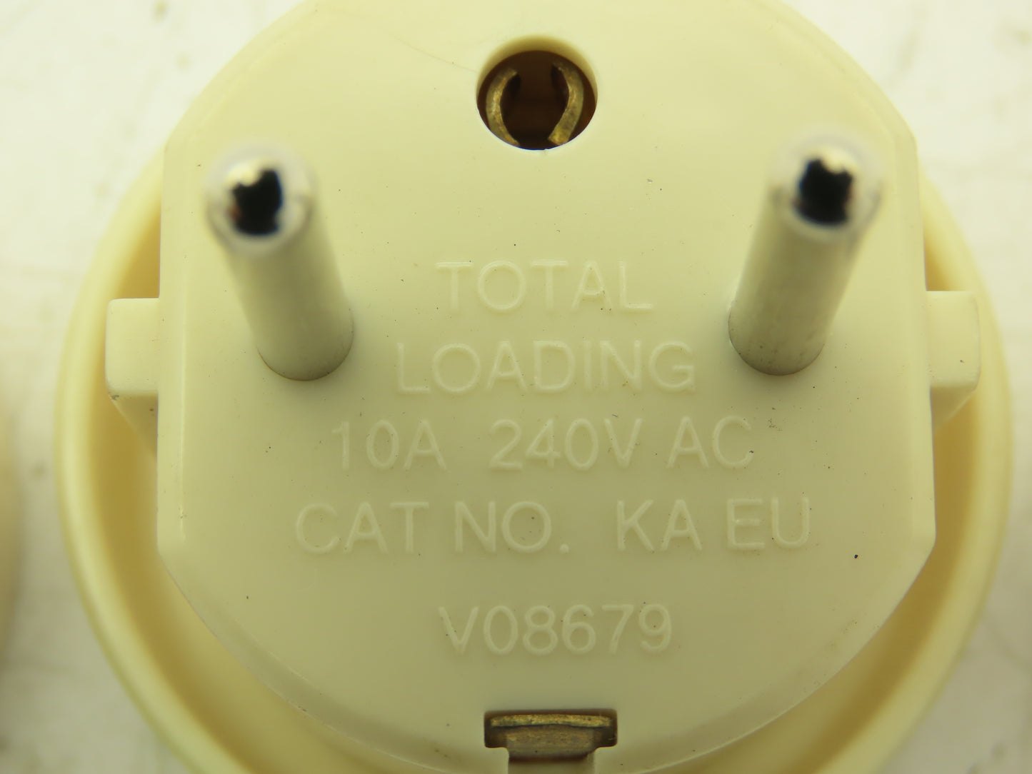Korjo KA EU European Travel Adaptor Plug Outlet 2/3 Prong 10A 240V