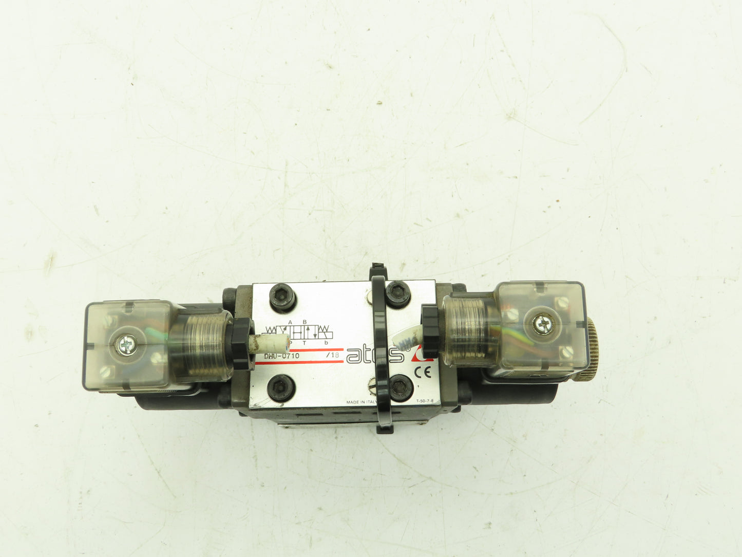 Atos DHU-0710/18 Hydraulic Directional Control Solenoid Valve 4/3-Pos 110VDC
