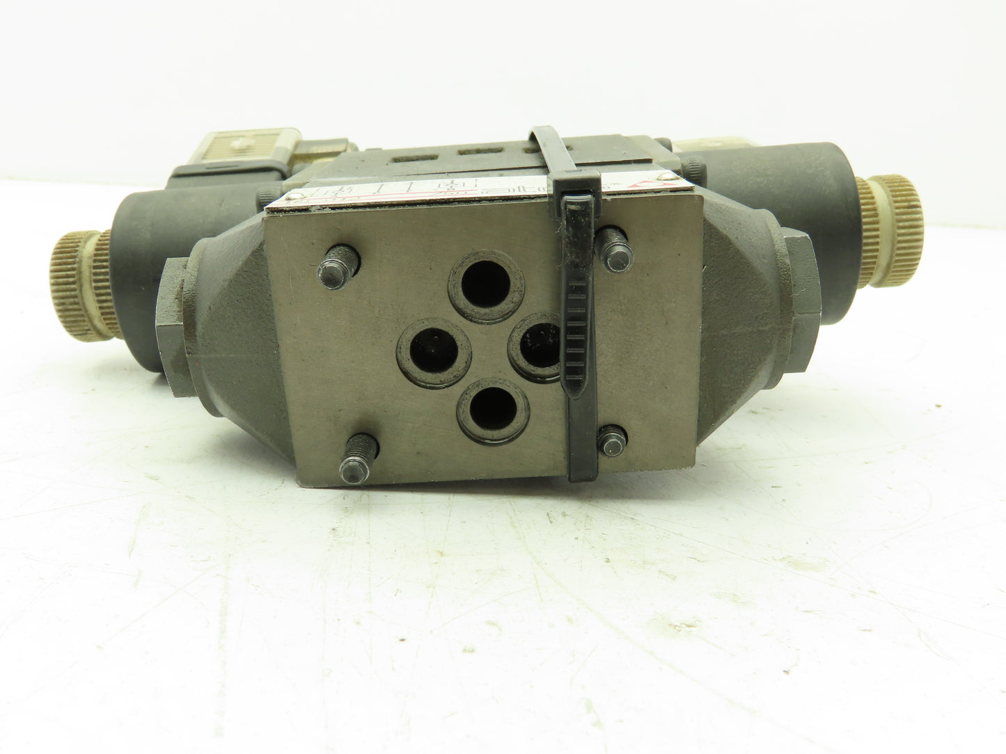 Atos DHU-0710/18 Hydraulic Directional Control Solenoid Valve 4/3-Pos 110VDC