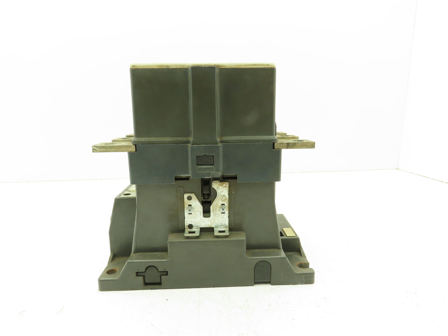 Siemens 3TF5444-0AK1 Motor Starter Contactor 300A 3Ph 600V 200HP 120V Coil