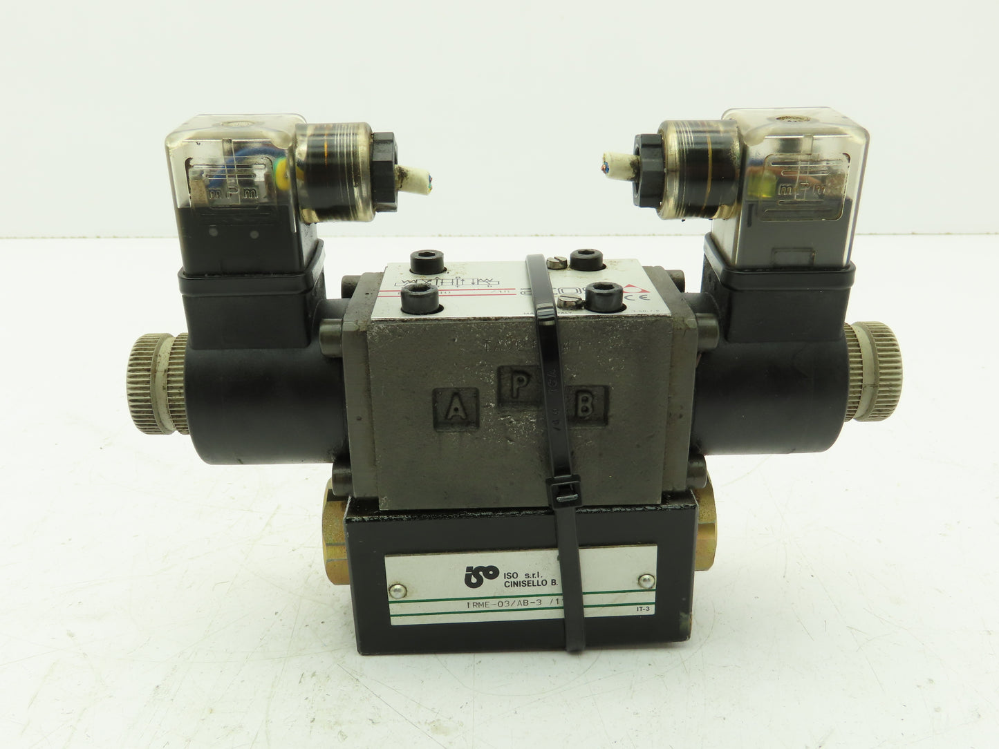 Atos DHU-0710/18 Hydraulic Directional Control Solenoid Stack Valve 3-Pos 110VDC