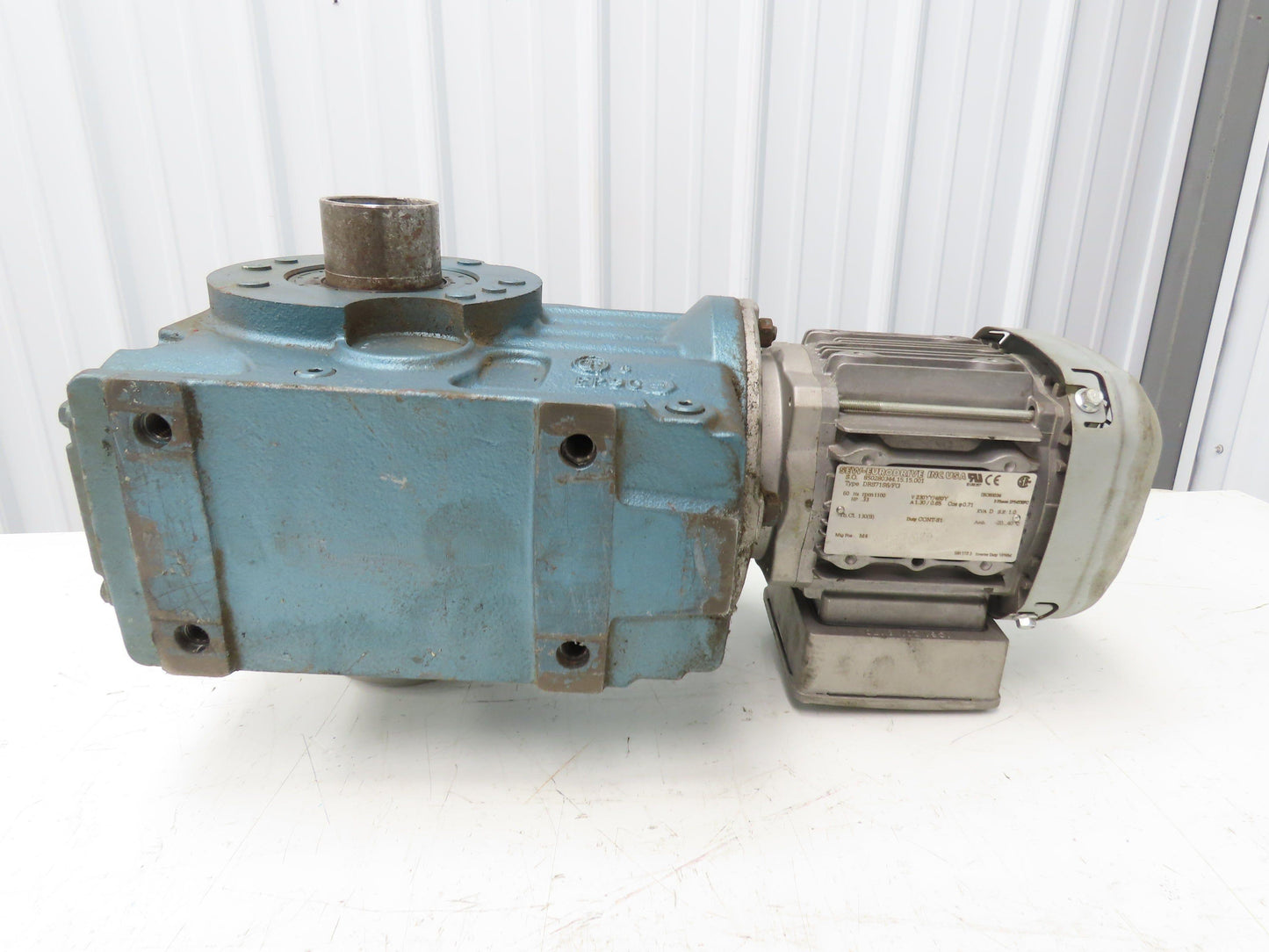 Sew Eurodrive KT57TDT71D6 Helical Gearmotor .33Hp 1100 RPM 460V 3PH 145:1 Ratio