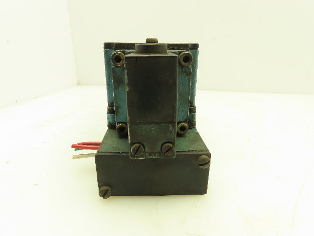 MAC 6521B-211-PM-111DA Pneumatic Double Solenoid Valve 4/2-Pos 120V w/Sub-Base