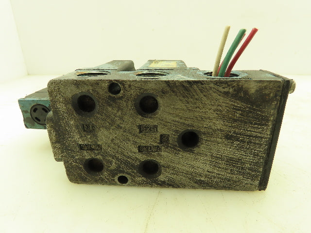 MAC 6521B-211-PM-111DA Pneumatic Double Solenoid Valve 4/2-Pos 120V w/Sub-Base