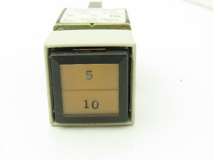Allen Bradley 800MS-DL24 Amber 5/10 Indicator Light 24VDC 30mm Sq Ser A Lot of 7
