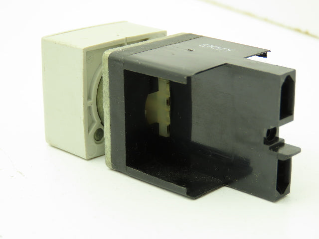Allen Bradley 800MS-DL24 Amber 5/10 Indicator Light 24VDC 30mm Sq Ser A Lot of 7
