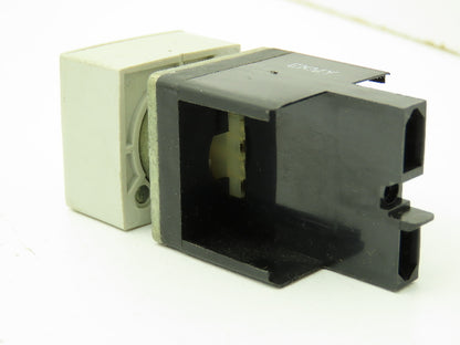Allen Bradley 800MS-DL24 Amber 5/10 Indicator Light 24VDC 30mm Sq Ser A Lot of 7