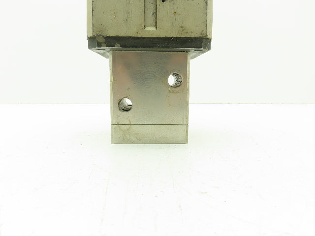 CKD CVS3-15A-70-02HS-3 High Pressure Air Operated 3-Way Valve