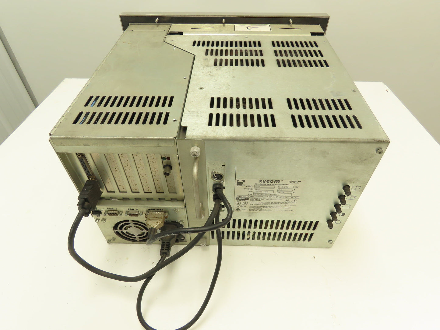 Xycom 9450 PC/AT Computer Operator Interface HMI Screen Monitor Keypad Control