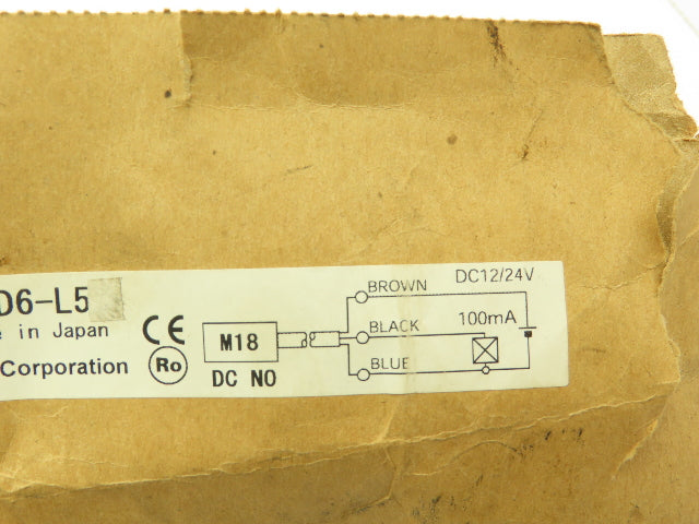 Yamatake FL7M-5D6-L5 Proximity Sensor 12/24VDC