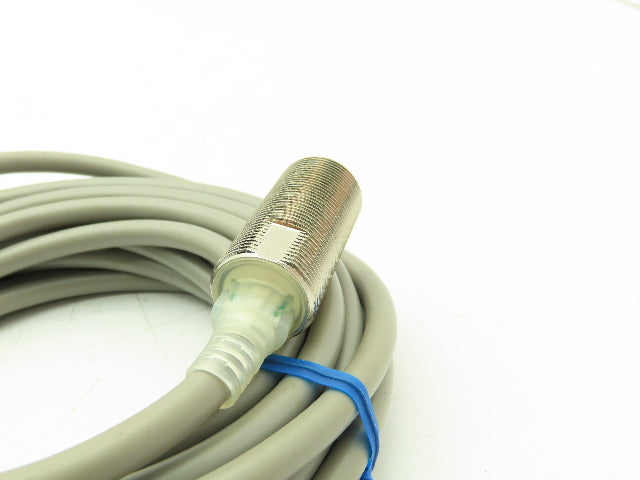 Yamatake FL7M-5D6-L5 Proximity Sensor 12/24VDC