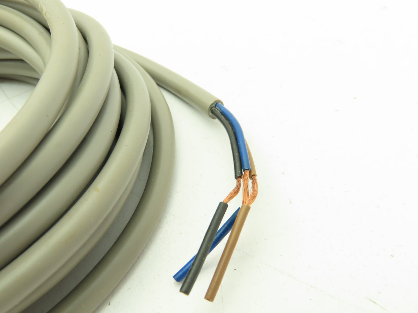 Yamatake FL7M-5D6-L5 Proximity Sensor 12/24VDC