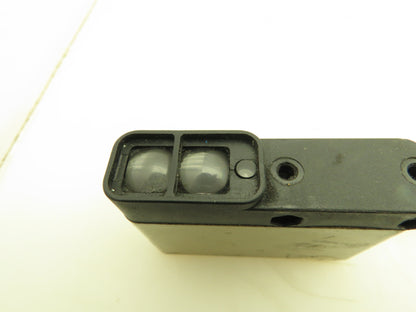 Telemecanique XUG-F04531 Photoelectric Sensor 120V Photo Switch Relay Lot of 4