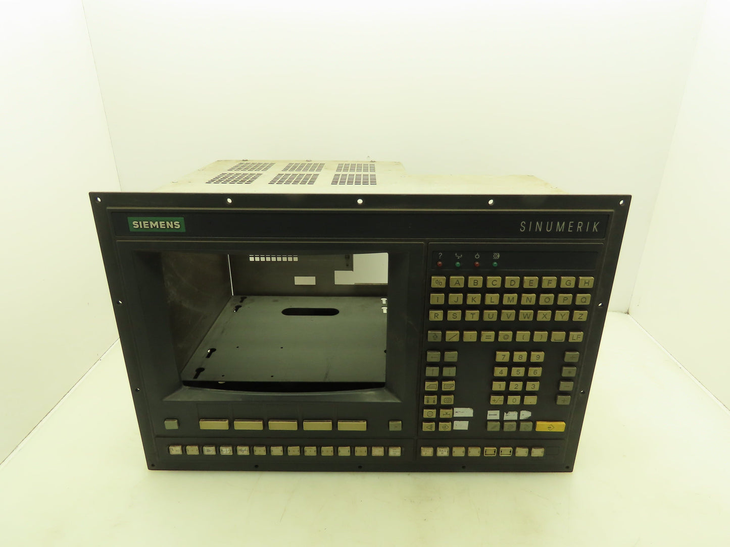 Siemens 6FC3986-3AU02 Sinumerik Control Panel Shell No Screen 6FX1131-3BC02