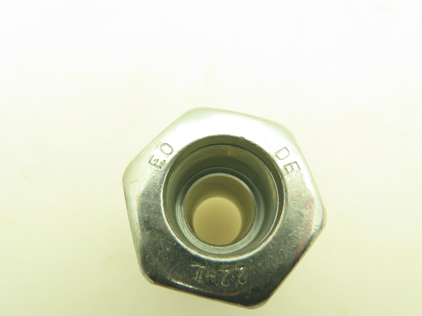 Parker EO 22-L Metric Tube  Adapter 22mm x 3/4-12 BSPP Male O-Ring  Lot of 10