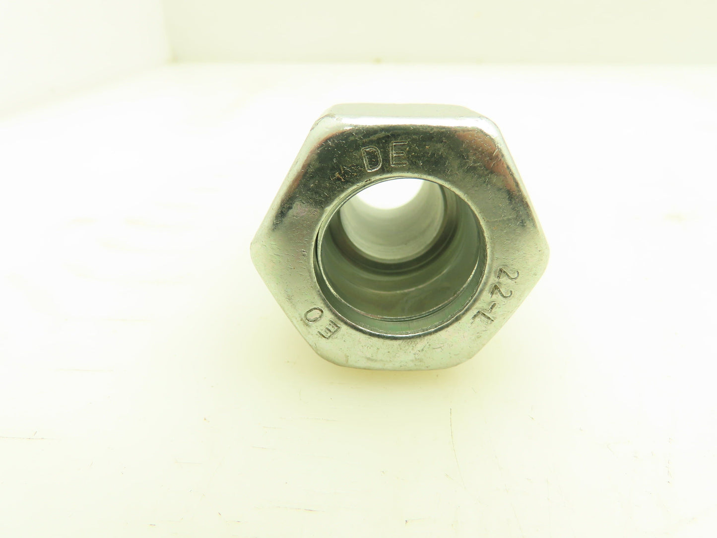 Parker EO 22-L Metric Tube  Adapter 22mm x 3/4-12 BSPP Male O-Ring  Lot of 10