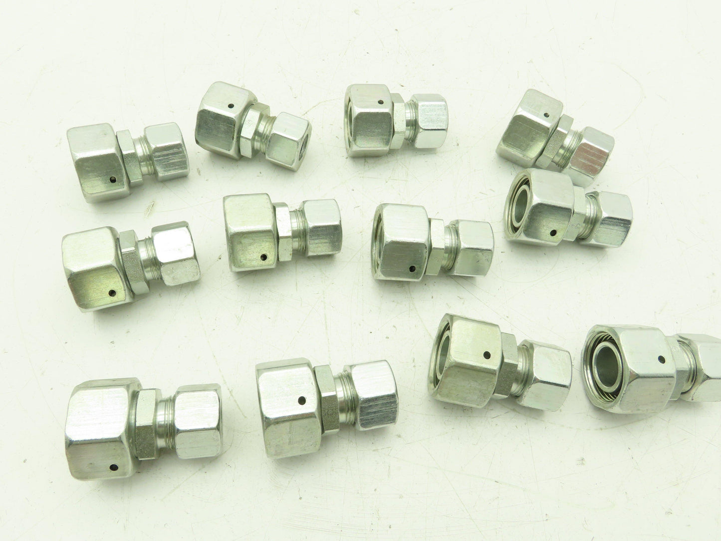 Parker 15-L EO 24° Metric Reducer 15mm Tube x M30 Swivel O-Ring  Lot of 12