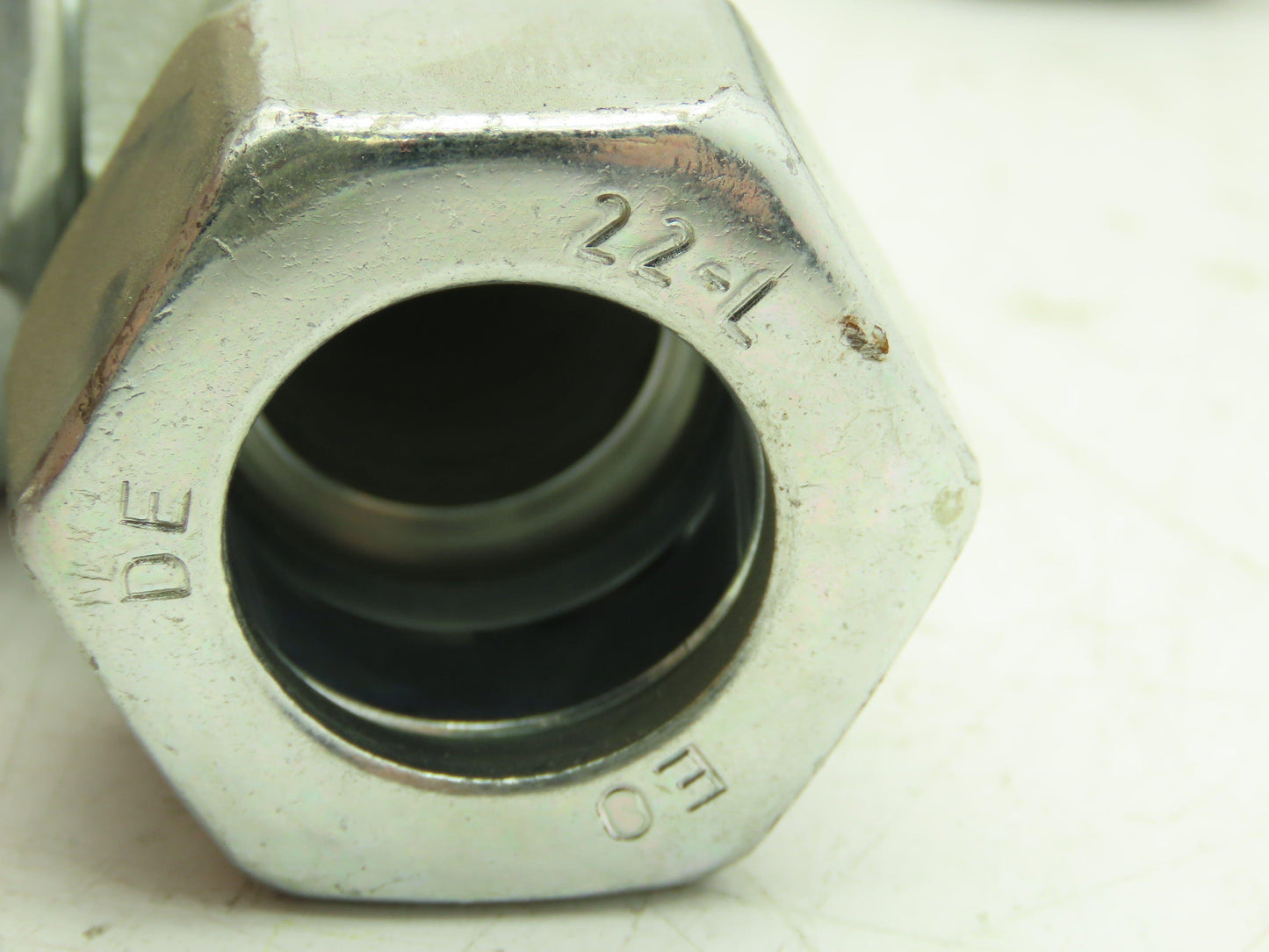 Parker EW22L 90° Elbow Connector 22mm Tube x M30 EO 24° DKO Swivel  Lot of 5