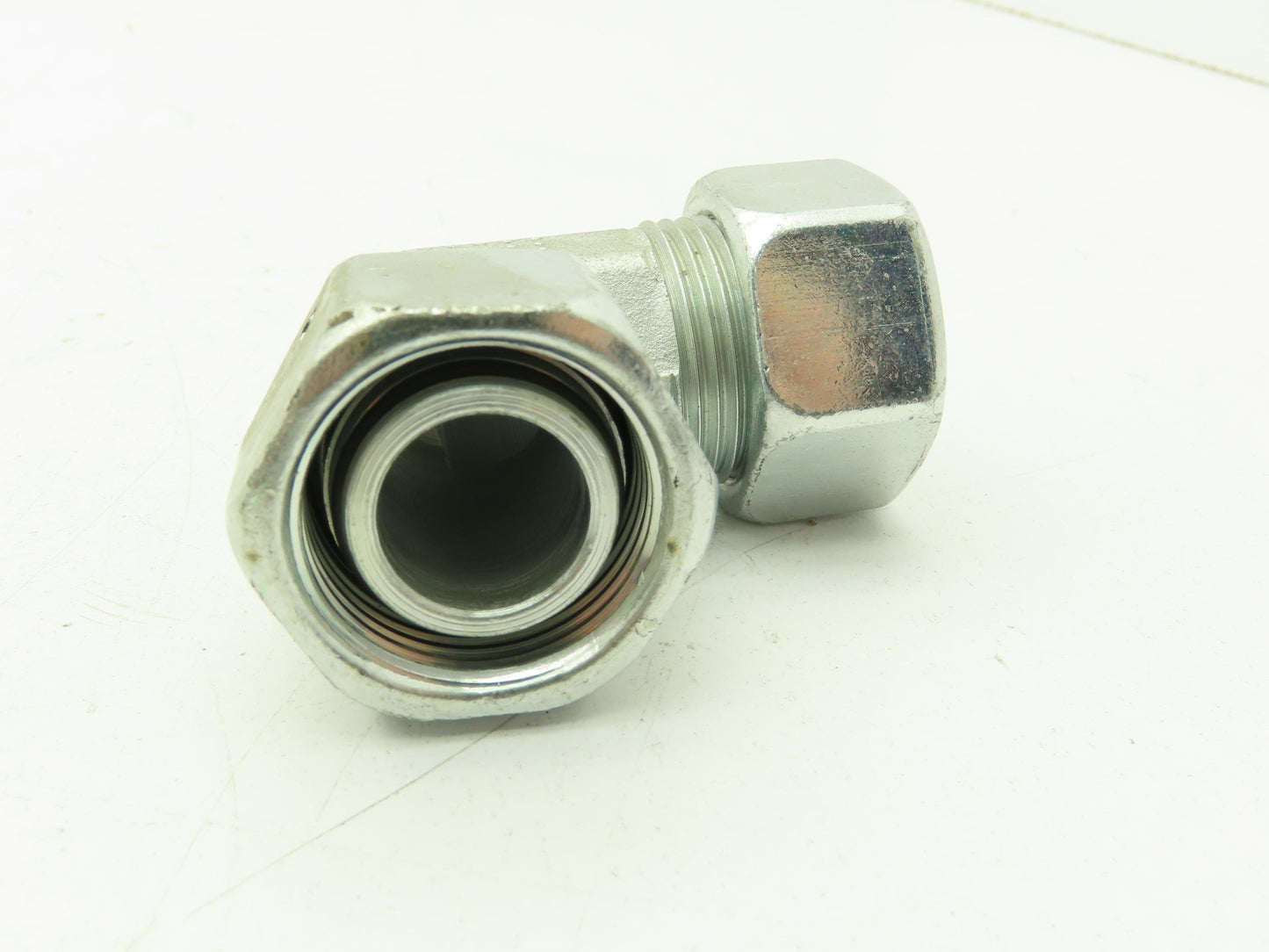 Parker EW22L 90° Elbow Connector 22mm Tube x M30 EO 24° DKO Swivel  Lot of 5