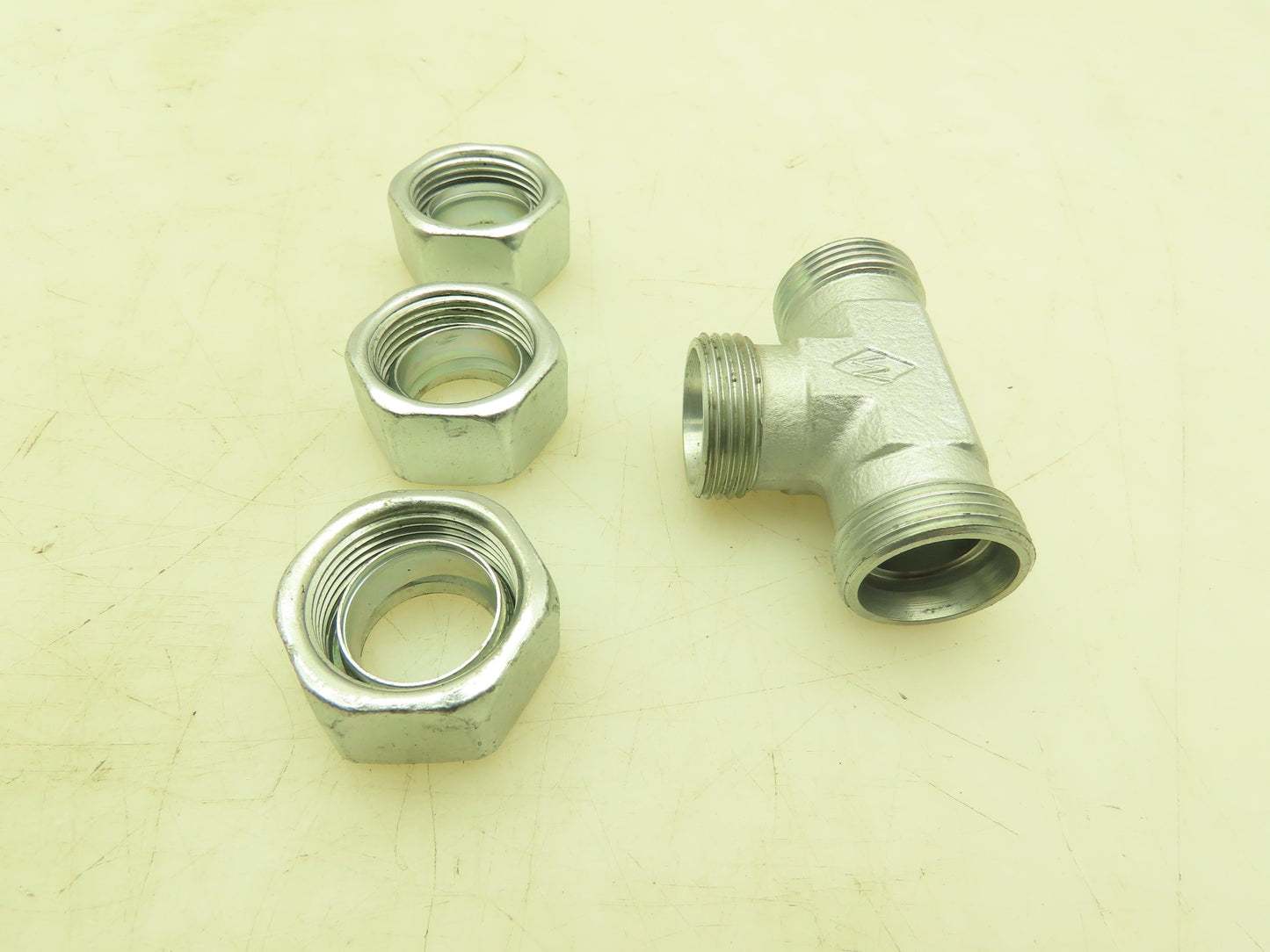 Eaton 22-L  Steel Compression Union Tee Fitting 22mm Tube Lot of 10